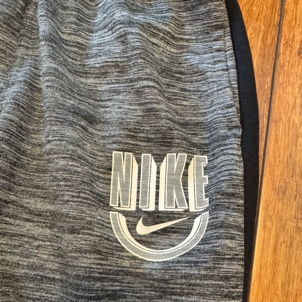 Boys Large Nike Grey/Black Joggers. EUC.